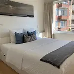 OSKAR luxe appartement op zeedijk met zeezicht